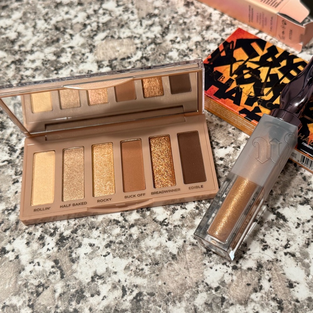 Urban Decay Naked Eyeshadow Palette and Lip Gloss Set
